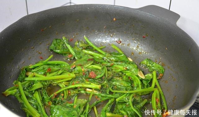 豆瓣酱|这菜,只有冬天才有,每年过年城里亲戚来,都要带有一些