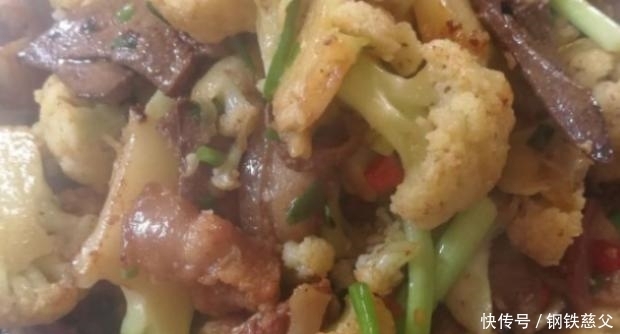做法|家味美食：五花肉炒肝，酱焖排骨，小炒鸡块，蒜香炸排骨的做法