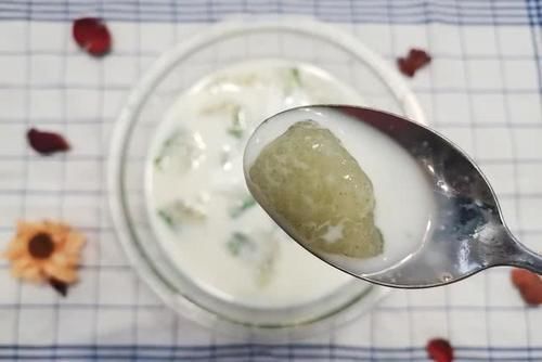 做成|把黄瓜做成甜品,解腻清爽Q弹可口,不仅热量低,还能助消化