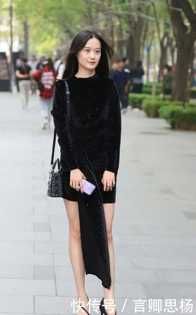 翘首以盼|街拍：希望我也是某个人翘首以盼的惊喜