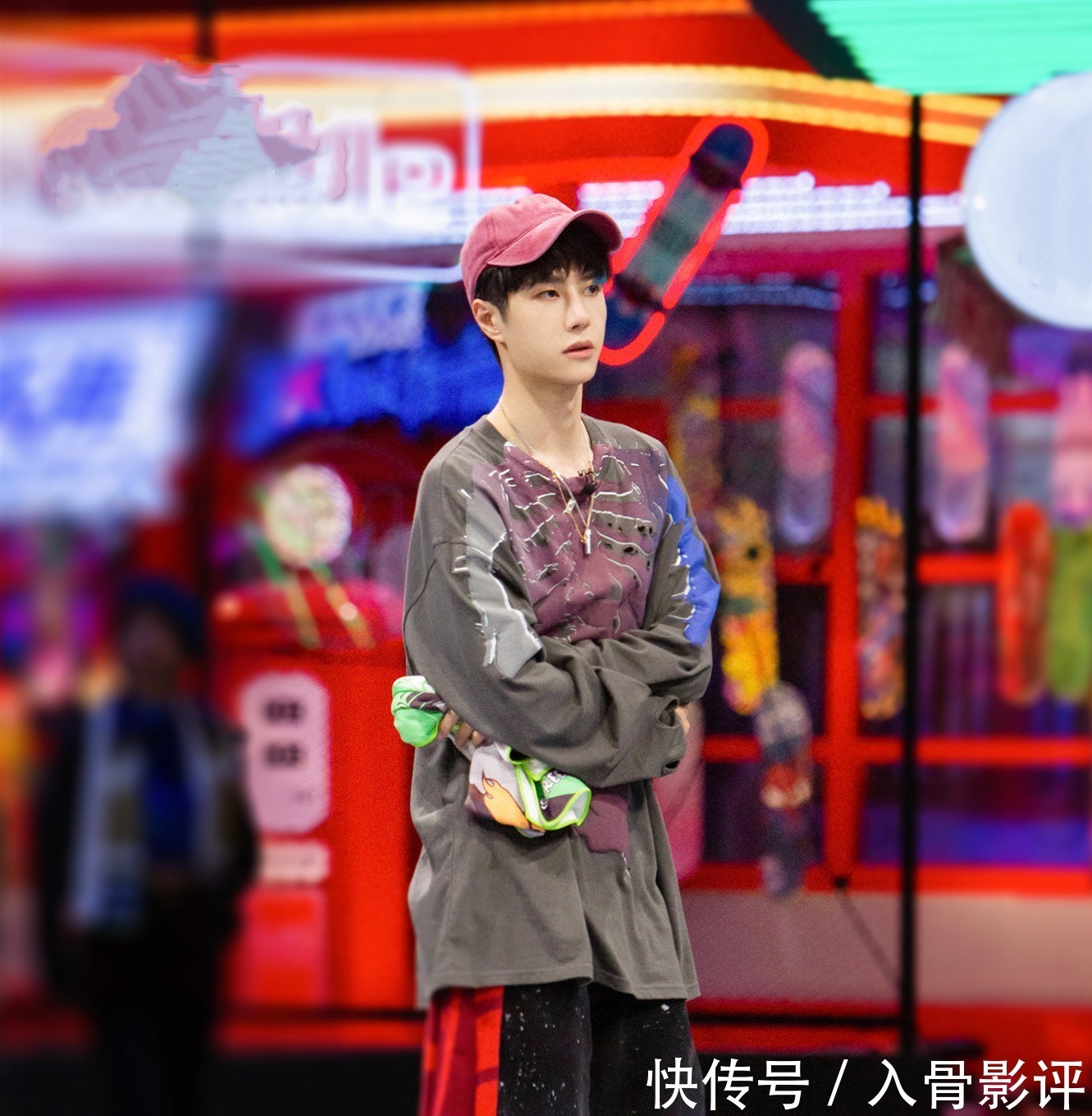  王一博|王一博在《这就是街舞3》，战队集结完毕，因为热爱而全情投入