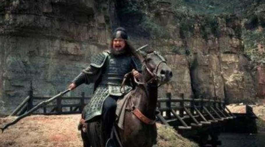 张辽|张飞：谁敢与我决一死战！许褚，李典，张辽，为何没人敢站出来？