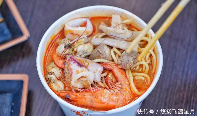 面条|吃面条，最喜欢厦门的这做法，吃到老都没够，一碗下肚，又香又饱