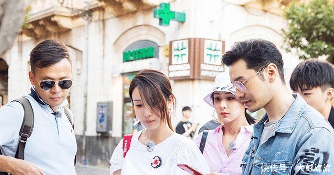  飞行|黄晓明赵丽颖携手《中餐厅4》，飞行嘉宾没想到是她，收视率稳了