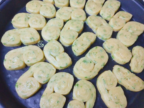 简单|这才是面粉最解馋做法,不烤不炸,简单一做,咸香酥脆,孩子爱吃