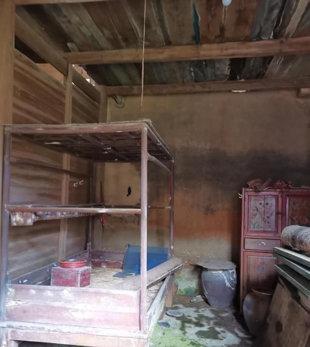 他家|第一次回老公农村老家, 被他家房子吓到了, 这样的房子你们谁见过