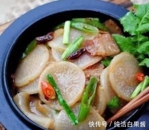 饮食|美食严选：金银肉卷，大蒜烧猪肚，金针酸汤肥牛，五花肉烧萝卜的做法