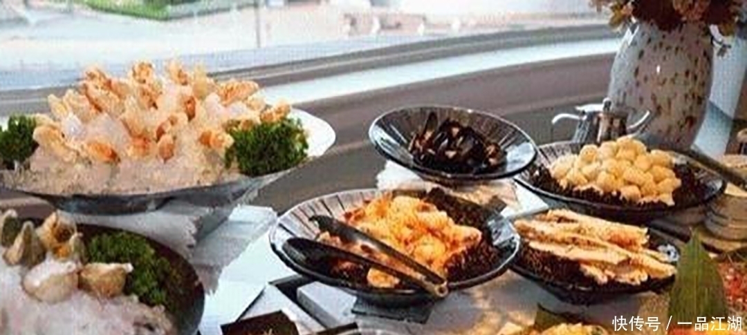 隐形|自助餐里的3种“隐形贵菜”,看上去不值一提,老板却生怕你多拿