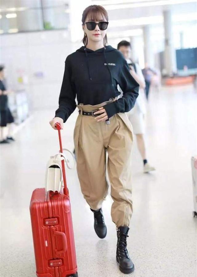 卫衣|“打底裤”已经失宠了!今年流行的是“粽子裤”,遮肉显瘦又百搭