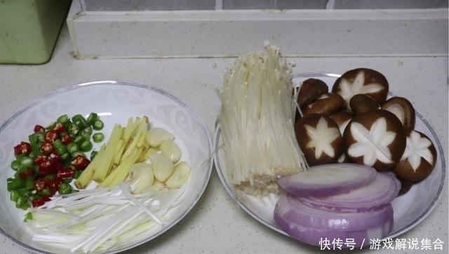  金针菇|立秋后要多吃鱼，肉质鲜嫩而不腥，一腌一焖，专治秋燥食欲不振