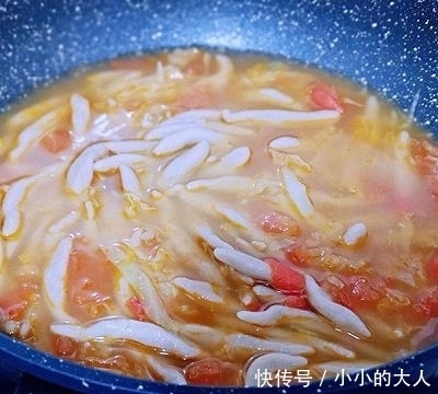  番茄|卷心菜番茄全麦鱼面