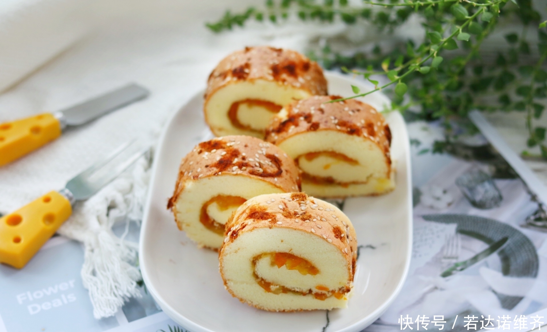 柔软|蛋糕卷最详细的教程,操作方便易成功,细腻柔软怎么卷都不裂