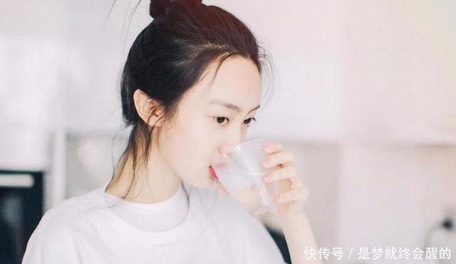 天生|算命的说，这三大生肖女天生凤凰命，越老越旺夫，越老越富贵