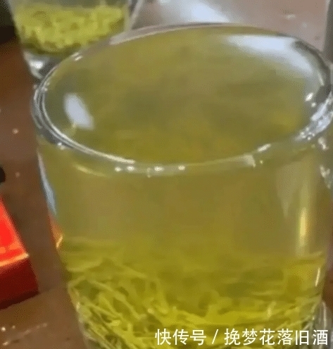 搞笑|“兄弟把我女友抢了,于是我加了他姐微信”哈哈哈这发展太搞笑了