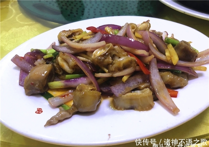 餐馆|家庭聚会不在家里做饭,餐馆点了8菜1汤,收费比预期便宜许多