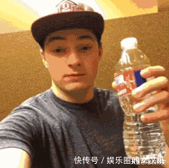  姑娘|GIF搞笑趣图: 日本最清纯的姑娘, 请问你看到她对她还有仇恨吗?