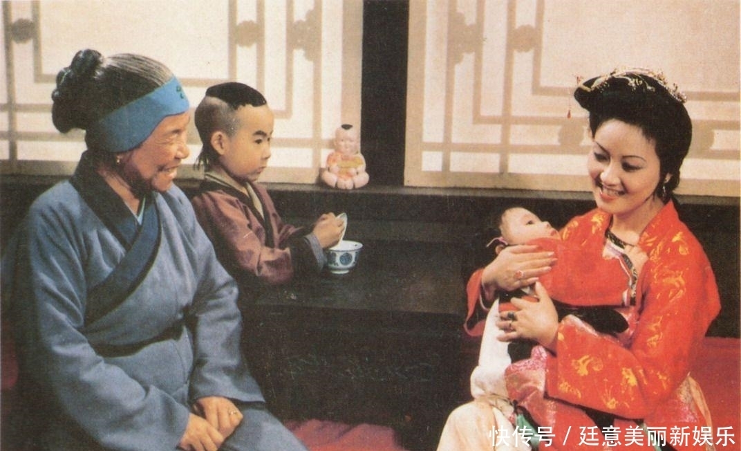  板儿|《红楼梦》里一个板儿, 羞杀了多少权贵?