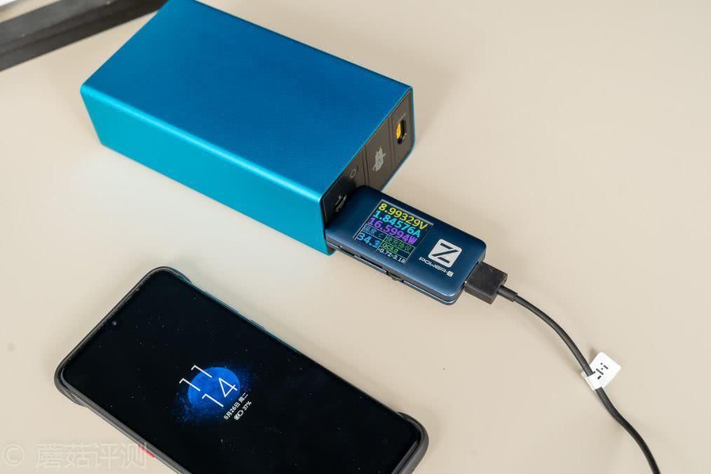  续航|高性能笔记本，也能享受长续航、PowerBen大功率移动电源评测