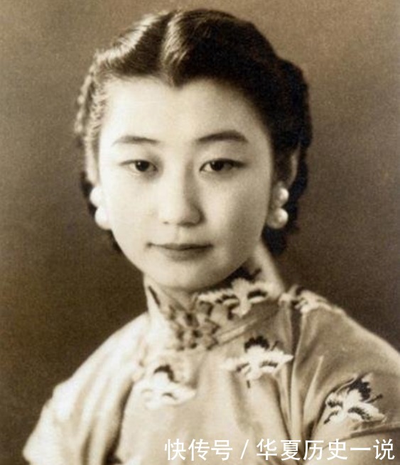 面貌|晚清老照片:还原晚清妇女真实面貌,满洲第一美人满面愁容,贵族妇女春风得意