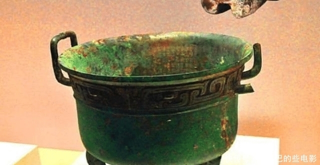 记载|三千年前有个神秘国家?史书无记载,考古专家:越挖越奇怪!