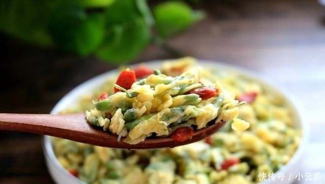 简单|一家四口每天早餐在家吃,家常做法简单易做,营养又健康!