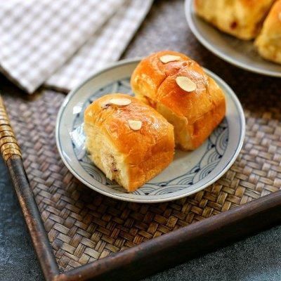 好吃|第一次尝试蔓越莓蜂蜜小餐包,没想到这么好吃!