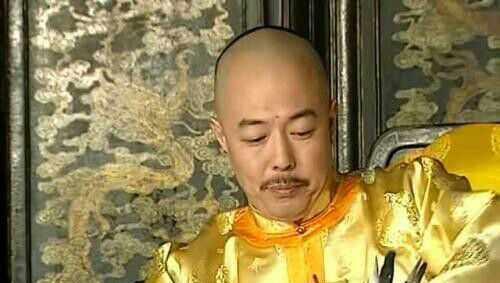 大哭|乾隆听到是自己继承大位后大哭不止,这是为何