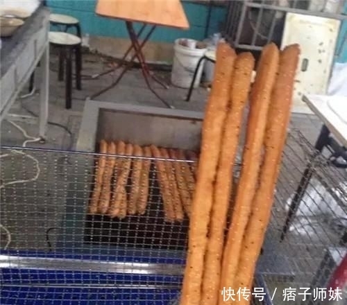 详细|脆皮大油条配方、做法大公开!(附详细图解)