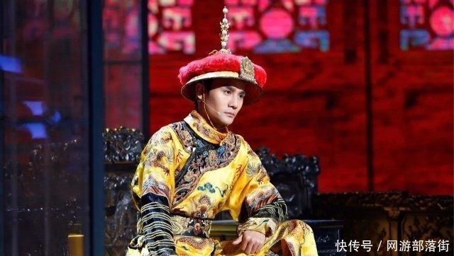 乾隆皇帝|乾隆皇帝两大宠臣和珅和福康安 他们谁更厉害