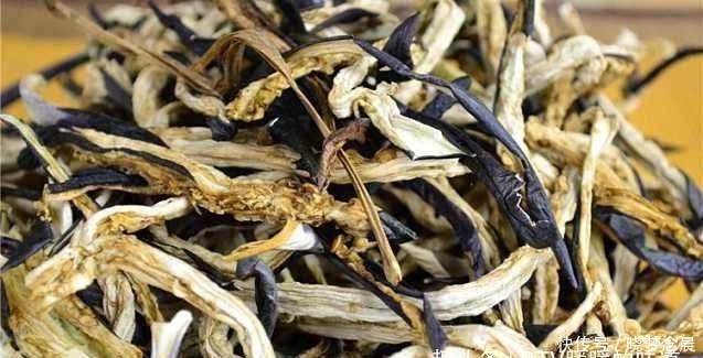 茄子|4种夏季食材,晒干后比新鲜的好吃10倍!放一年都不坏