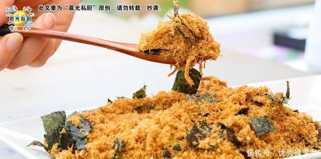 鸡蛋|肉松蛋饼,10分钟搞定营养又美味的早餐,媲美早餐店的鸡蛋卷饼!