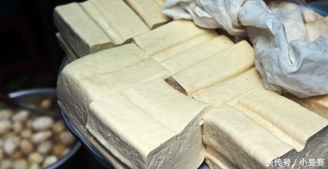 卤水豆腐|买豆腐时,这2种再便宜也别买,豆腐摊老板:我自己都不吃
