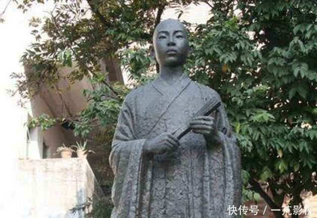 佛门|最有才华的花和尚, 被逐出佛门, 35岁便暴毙而亡!