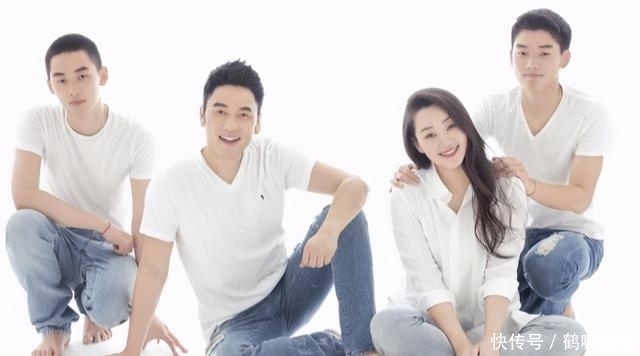 男模|林依轮的俩儿子,大儿子学霸二儿子男模,育儿的成功令人羡慕