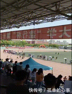 搞笑|搞笑GIF:放开那个妹子让我来