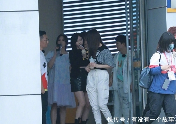 档综艺节目|《新手驾到》终于开始录制,8位嘉宾全部亮相,这阵容史无前例