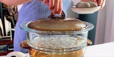 分钟|15分钟煮皮蛋瘦肉粥,口感顺滑,质地浓稠,家人都爱,上桌光盘