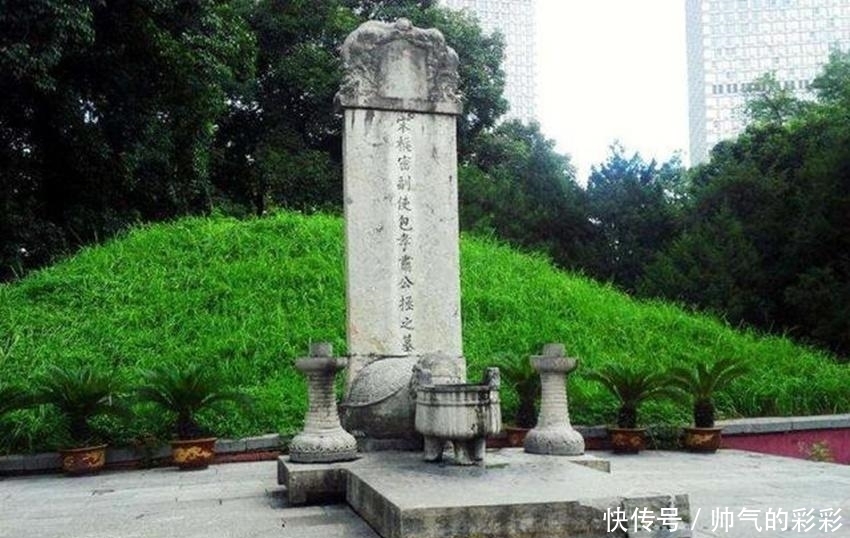  盗墓|包拯去世后，21口棺木从7个城门出殡，盗墓界因此定下一规矩