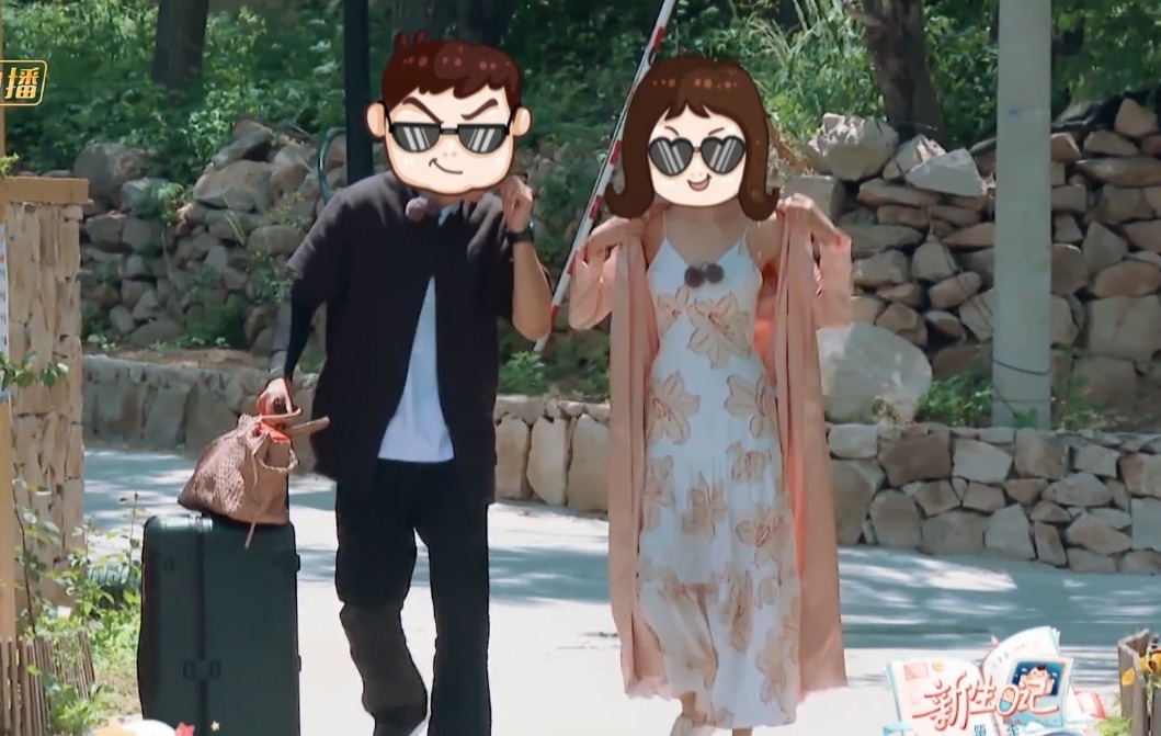  说出|41岁李艾穿吊带裙，故意在孕妇面前秀身材，说出原因却很暖心