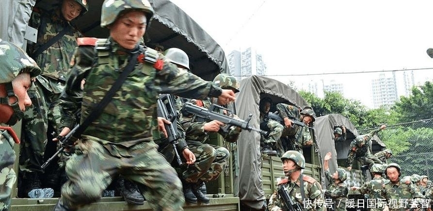 此人|此人15岁犯事, 34岁持枪作案, 42岁被击毙, 却有美女相伴