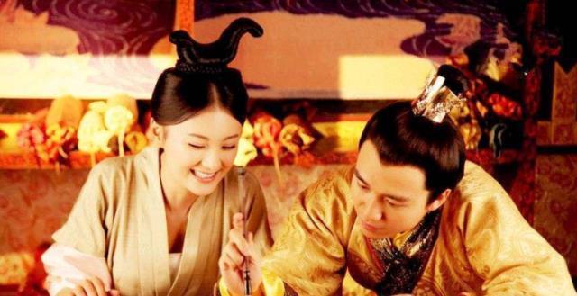 高纬|300000大军浴血拼杀，却因随军侍女吐露三字败退，江山丧失！