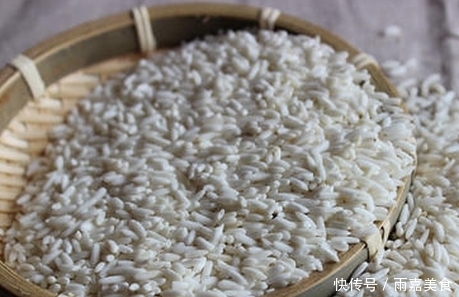 桂圆|玫瑰花桂圆粥，母亲节做一碗送妈妈，美容又养颜，妈妈一定喜欢