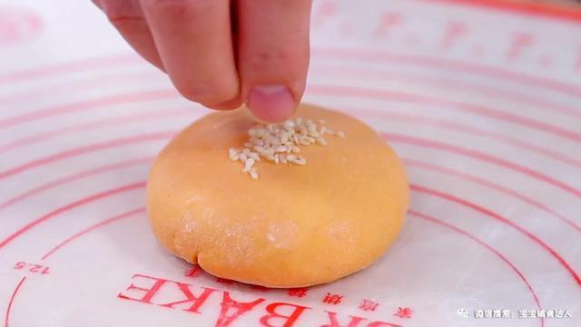 面粉|1根红薯,不烤不油炸,加碗面粉香软绵密,全家都要抢着吃