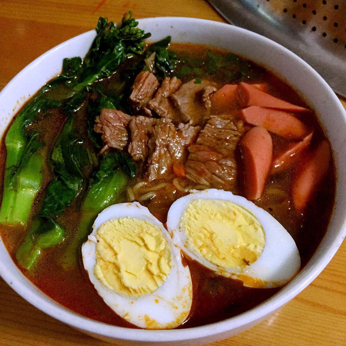 泡面|泡面为什么是救灾首选,却不能当军用干粮老兵告诉你真实原因