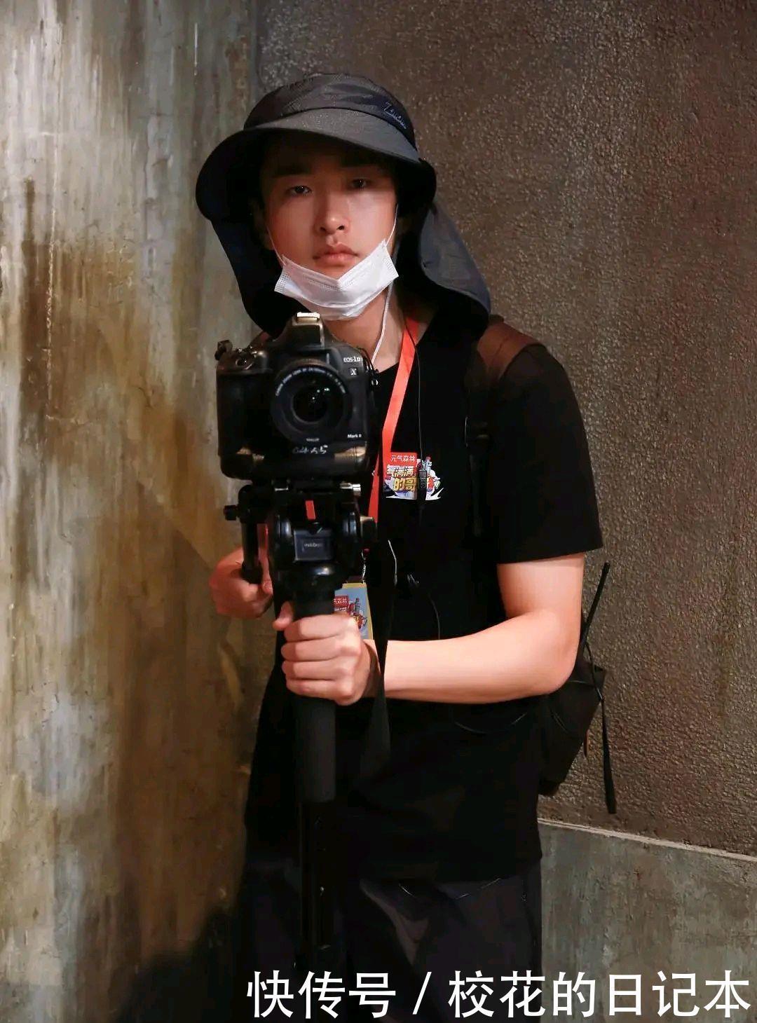  碰撞|闻到两队元气哥哥们碰撞出来的“火药味”，太有味道了