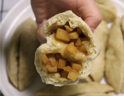 孩子|苹果加入2个鸡蛋,学会这样做比肉还香,孩子三天两头点名要做