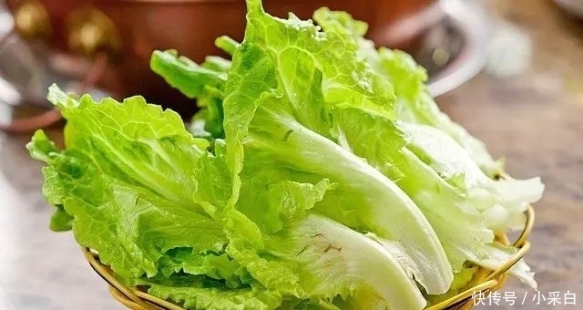 饭店|“炒生菜”先放蒜米还是后放?饭店大厨:多加一步,生菜又脆又绿