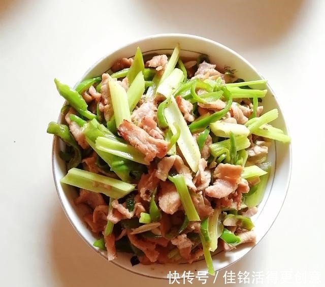 搭配|大半年未回老家,婆婆准备了七道家乡美味,荤素搭配,吃着真香