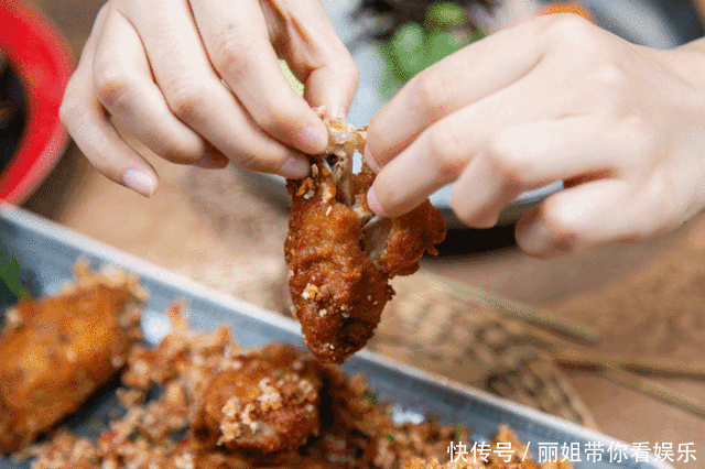  蒜香酸菜鱼|10款蒜香美食测评，没有一款不让你流口水！