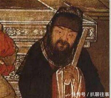 何用|大臣索取尚方宝剑,皇帝问:你要它何用?大臣:只为杀你的老师
